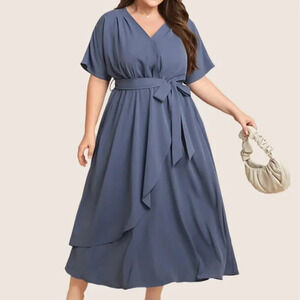 BloomChic Blue Maxi Sundress with V-Neck and Dolman Sleeves